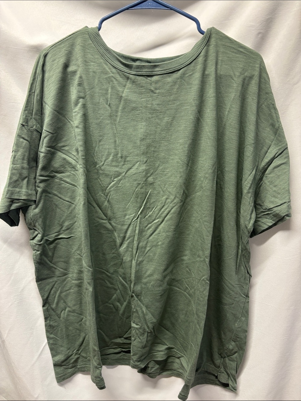 Maurices 24/7 - 5 Pack Casual Crewneck Tops in Green, Forest, Rust & Burgundy - Picture 4 of 8